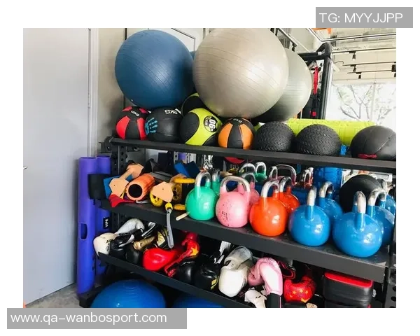 布雷默膝盖手术后六周伤缺康复中分享健身房训练进展